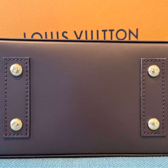 SOLD Louis Vuitton Alma Damier Ebene Shoulder Bag BB Brown Canvas (Microchipped) - Picture 14 of 15